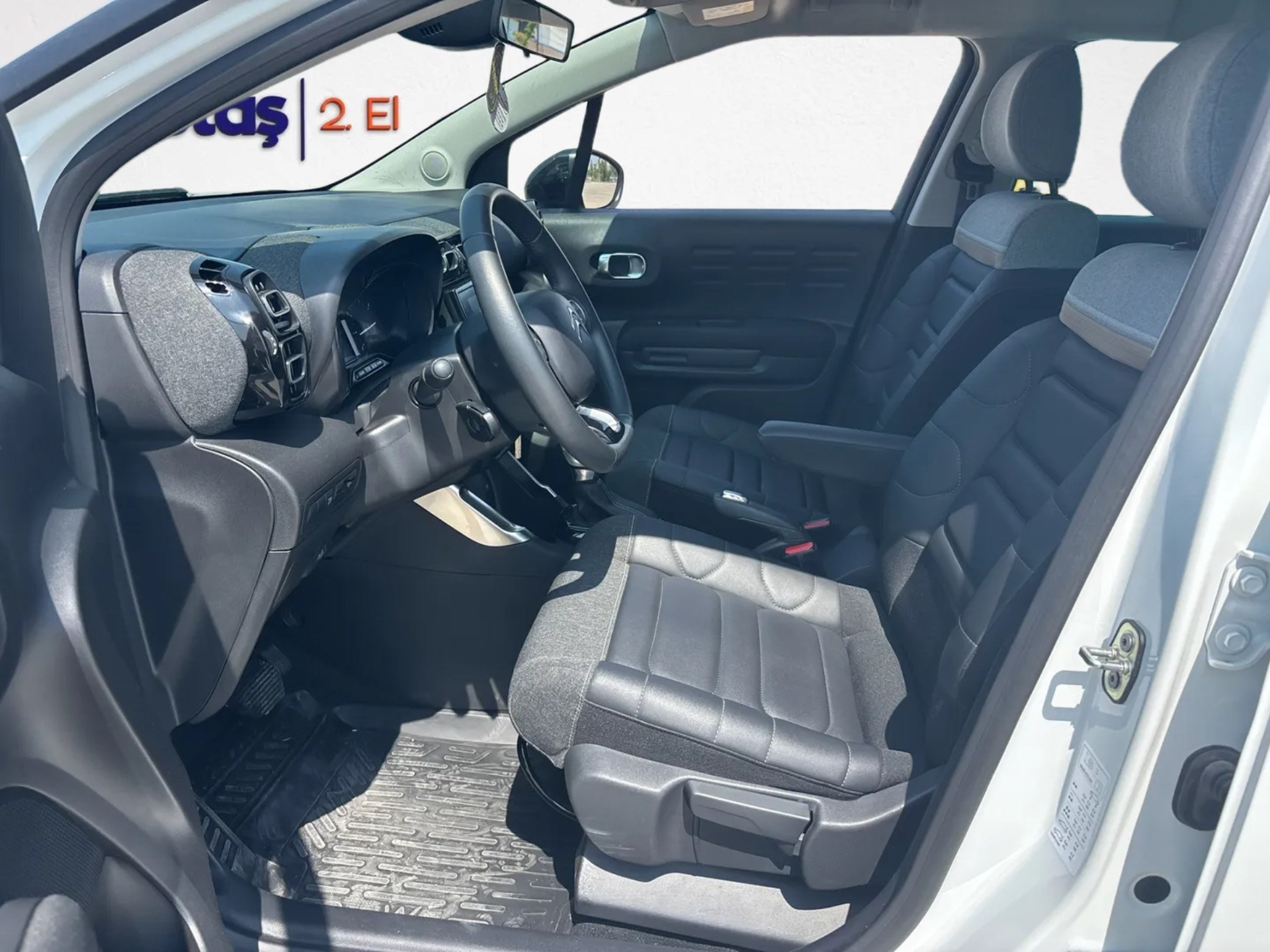 İkinci el Citroen C3 AirCross 1.2 Puretech Feel Bold Eat6 130HP