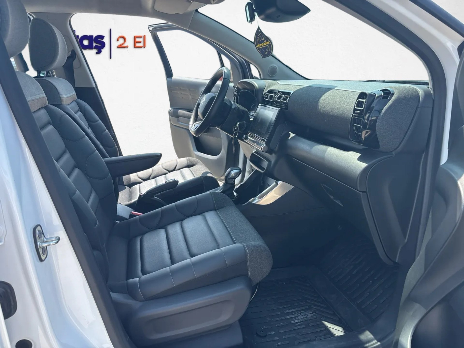 İkinci el Citroen C3 AirCross 1.2 Puretech Feel Bold Eat6 130HP