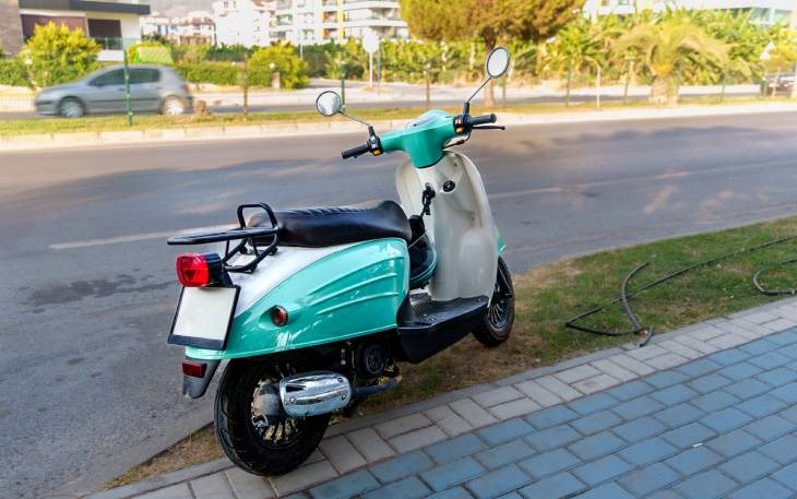 M Sınıfı Ehliyet Hangi Araçları Kullanır? 2026 Güncel 