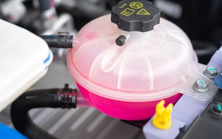 Araba Neden Su Eksiltir? 