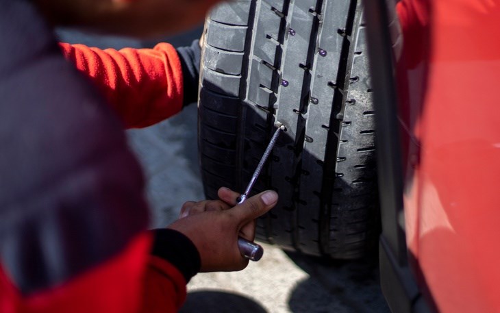 Lastik Tamir Kiti Nedir? Nasıl Kullanılır? 