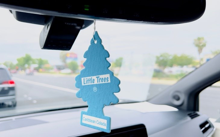 Uzun Yolculukları Keyfe Dönüştüren Araba Kokuları