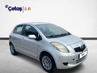 Yaris 1.4 D-4D Terra 90HP Hatchback