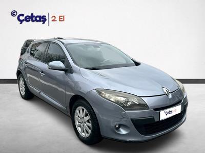 Megane 1.6 Privilege 105HP Hatchback