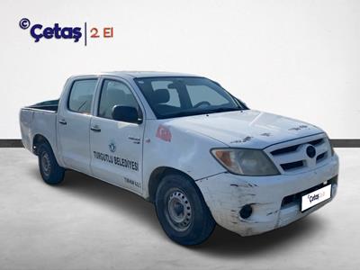 Hi-Lux 2.5 D-4D 4x2 Basic 120HP Pick-Up