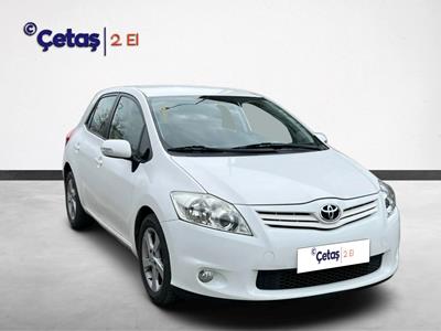 Auris 1.4 D-4D Comfort Extra M/M 90HP Hatchback