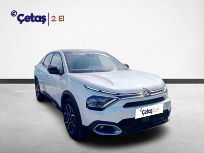 C4 X 100kW Shine Bold 136HP Sedan