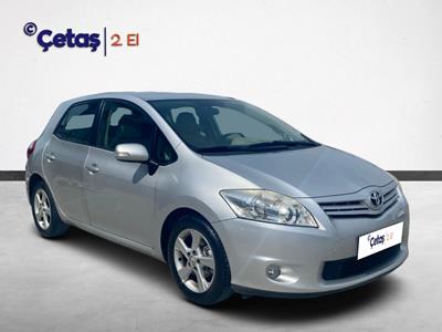 Auris 1.4 D-4D Comfort Extra 90HP Hatchback