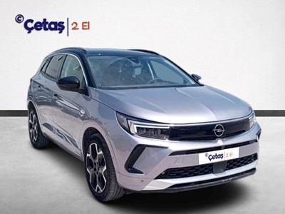 Grandland 1.2 Turbo Ultimate AT8 130HP SUV