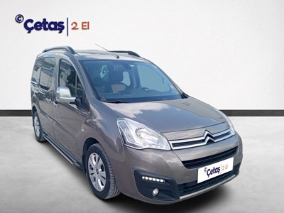 Berlingo 1.6 Hdi Sx 92HP Camlıvan
