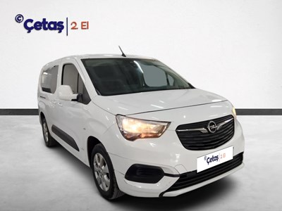 Combo Cargo 1.5 Elegance Xl 102HP Panelvan