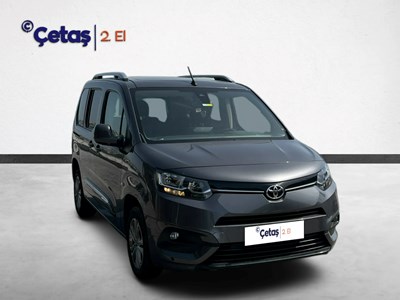 Proace City 1.5 D Flame X-Pack 130HP Camlıvan