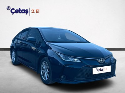 Corolla 1.5 Vision Multidrive S 125HP Sedan