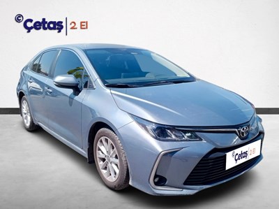 Corolla 1.5 Dream Multidrive S 123HP Sedan