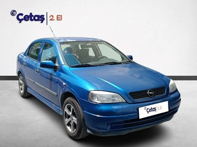 Astra Sedan 1.4 16v Club 90HP Sedan