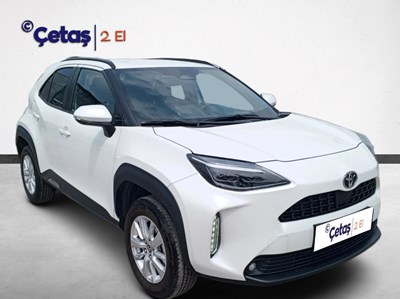 Yaris Cross 1.5 Hybrid Flame e-CVT 116HP SUV