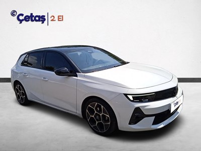 Astra 1.2 Turbo Ultimate 130HP Hatchback