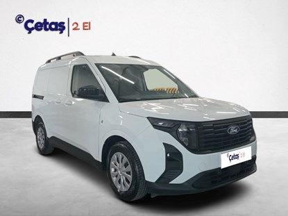 Transit Courier 1.0 Ecoboost Deluxe 125HP Panelvan