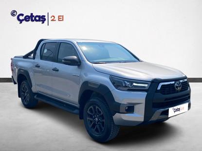 Hi-Lux 2.4 D-4D 4x4 Invincible 150HP Pick-Up