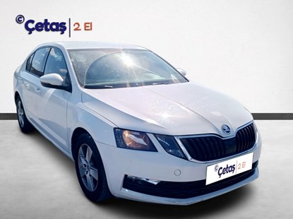 Octavia 1.6 Tdi Greentec Cr Optimal Dsg 115HP Hatchback