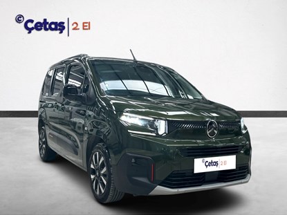 Berlingo 1.5 Bluehdi Shine Bold Eat8 130HP Facelift Kombi