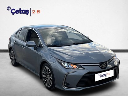 Corolla 1.6 Flame X-Pack Multidrive S 132HP Sedan