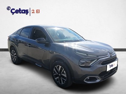 C4 X 1.2 PureTech Shine Eat8 130HP Sedan