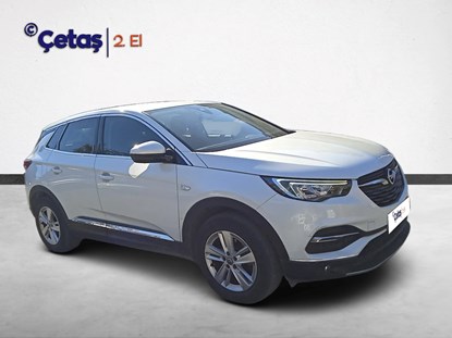 Grandland X 1.2 Ecotec Essentia 130HP SUV