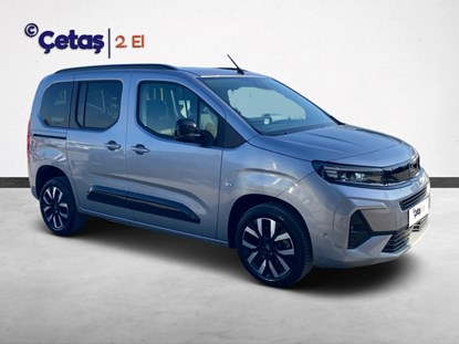 Combo Life 1.5 Ultimate AT8 130HP Kombi