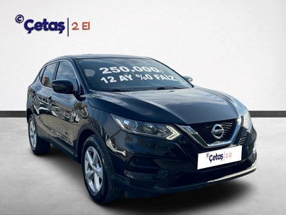 Qashqai 1.3 DIG-T Visia Dct 160HP SUV