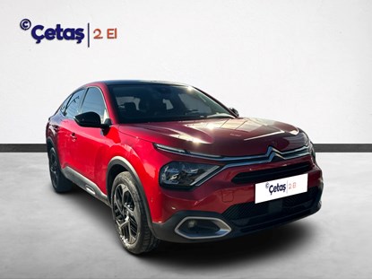 C4 X 1.2 PureTech Shine Bold Eat8 130HP Sedan