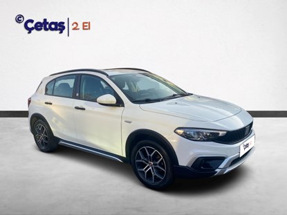 Egea Cross 1.4 Fire Urban GSR Traction Plus 95HP SUV