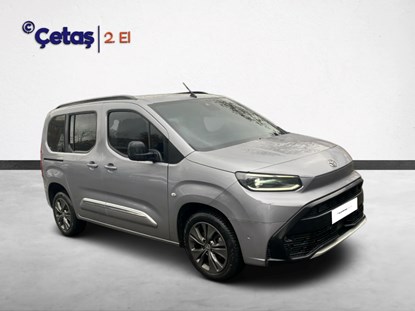 Proace City 1.5 D Passion X-Pack 130HP Kombi