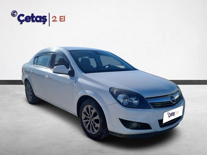 Astra Sedan 1.3 Cdti Enjoy 111 90HP Sedan