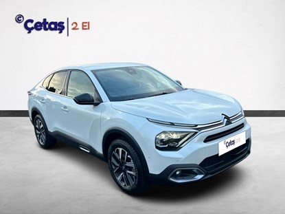 C4 X 1.2 PureTech Shine Eat8 130HP Sedan