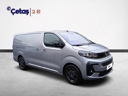 Vivaro Cargo 2.0 Ultimate Xl 180HP Panelvan