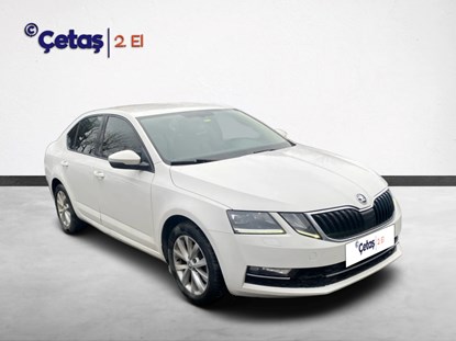 Octavia 1.6 Tdi Greentec Style Dsg 110HP Hatchback