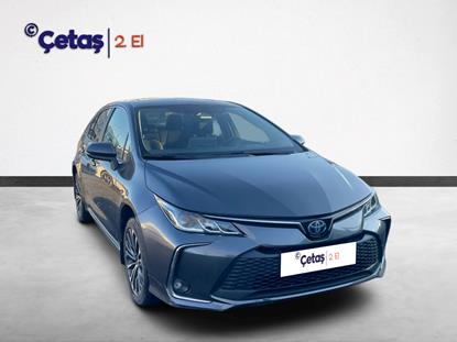 Corolla 1.8 Hybrid Flame X-Pack e-CVT 140HP Sedan