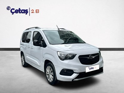 Combo Life 1.5 Elegance AT8 130HP Kombi