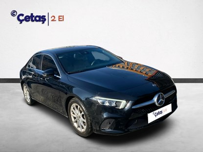 A Sedan 180 Progressive 7G-DCT 136HP Sedan