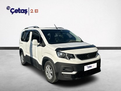 Rifter 1.5 Bluehdi Active Skypack 100HP Kombi