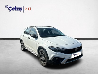 Egea Cross 1.4 Fire Street GSR Traction Plus 95HP SUV