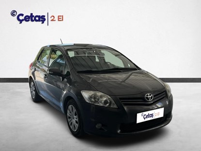 Auris 1.33 Comfort 99HP Hatchback