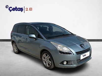 5008 1.6 Hdi Premium Pack Auto6r 110HP MPV