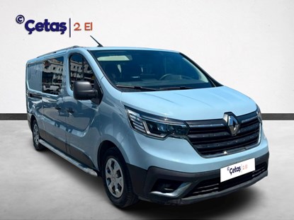 Trafic Combi 2.0 Blue Dci 6m3 Grand Confort D-Full 5+1 150HP Kombi