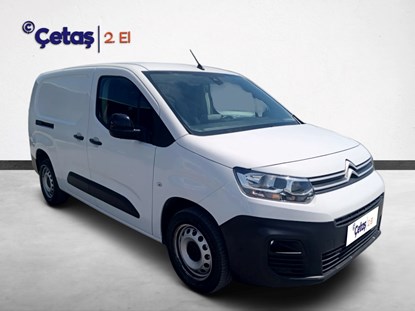 Berlingo 1.5 Bluehdi Feel Eat8 130HP Panelvan
