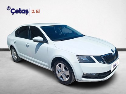 Octavia 1.6 Tdi Greentec Optimal Dsg 115HP Hatchback