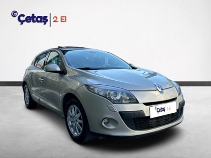 Megane 1.6 Privilege 105HP Hatchback