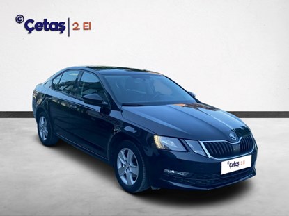 Octavia 1.6 Tdi Greentec Optimal Dsg 115HP Hatchback