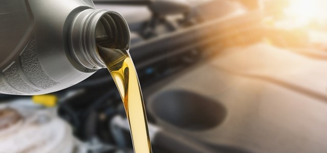 Motor Yağ Lekesi Nasıl Çıkar?